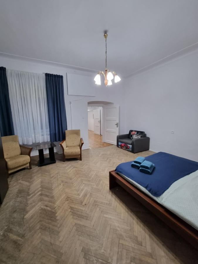 Nocleg W Centrum Czestochowy Nmp32 Częstochowa Exterior foto