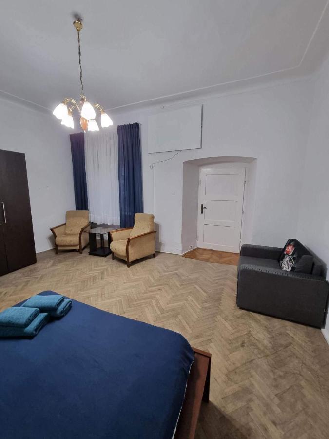 Nocleg W Centrum Czestochowy Nmp32 Częstochowa Exterior foto