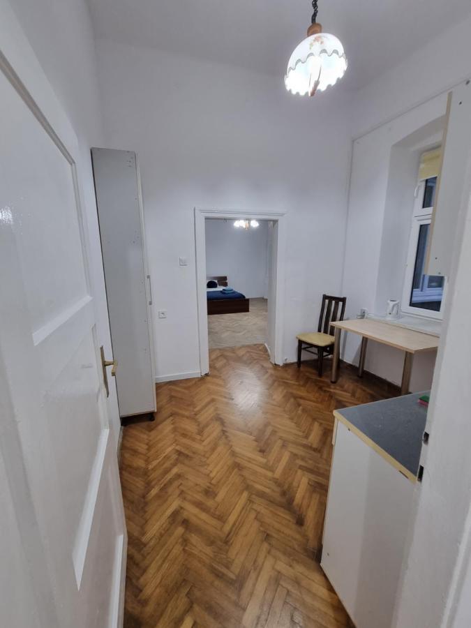 Nocleg W Centrum Czestochowy Nmp32 Częstochowa Exterior foto